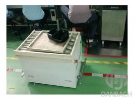 Bidirectional roller AGV